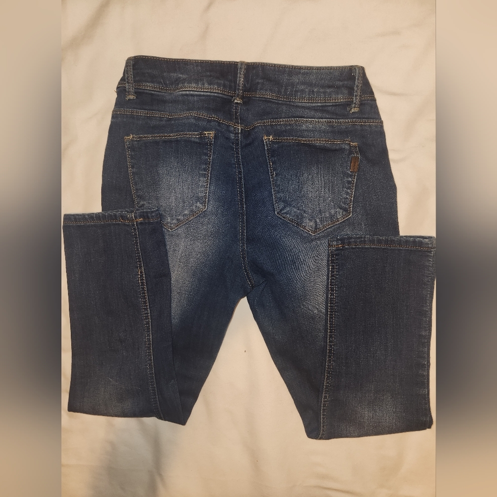 Blue Jean Capris - Picture 11 of 11